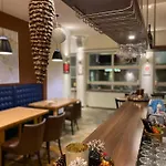 Hotel Central 3*
