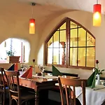 Hotel Central 3*