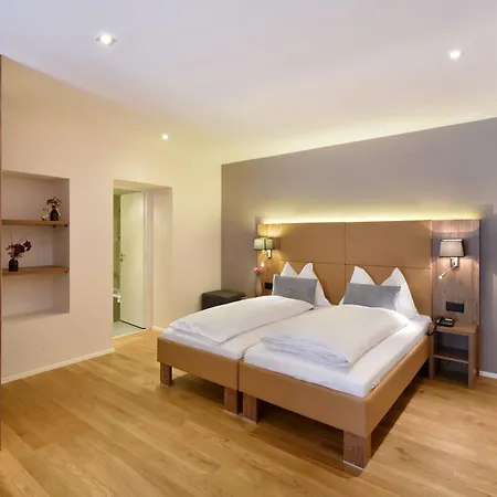 Hotel Central Szálloda Engelberg