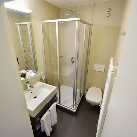 Hotel Central Szálloda Engelberg