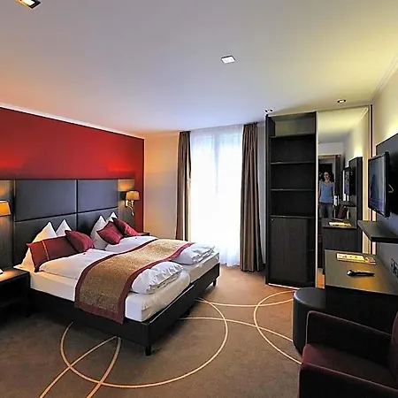 Hotel Central Hotel 3*